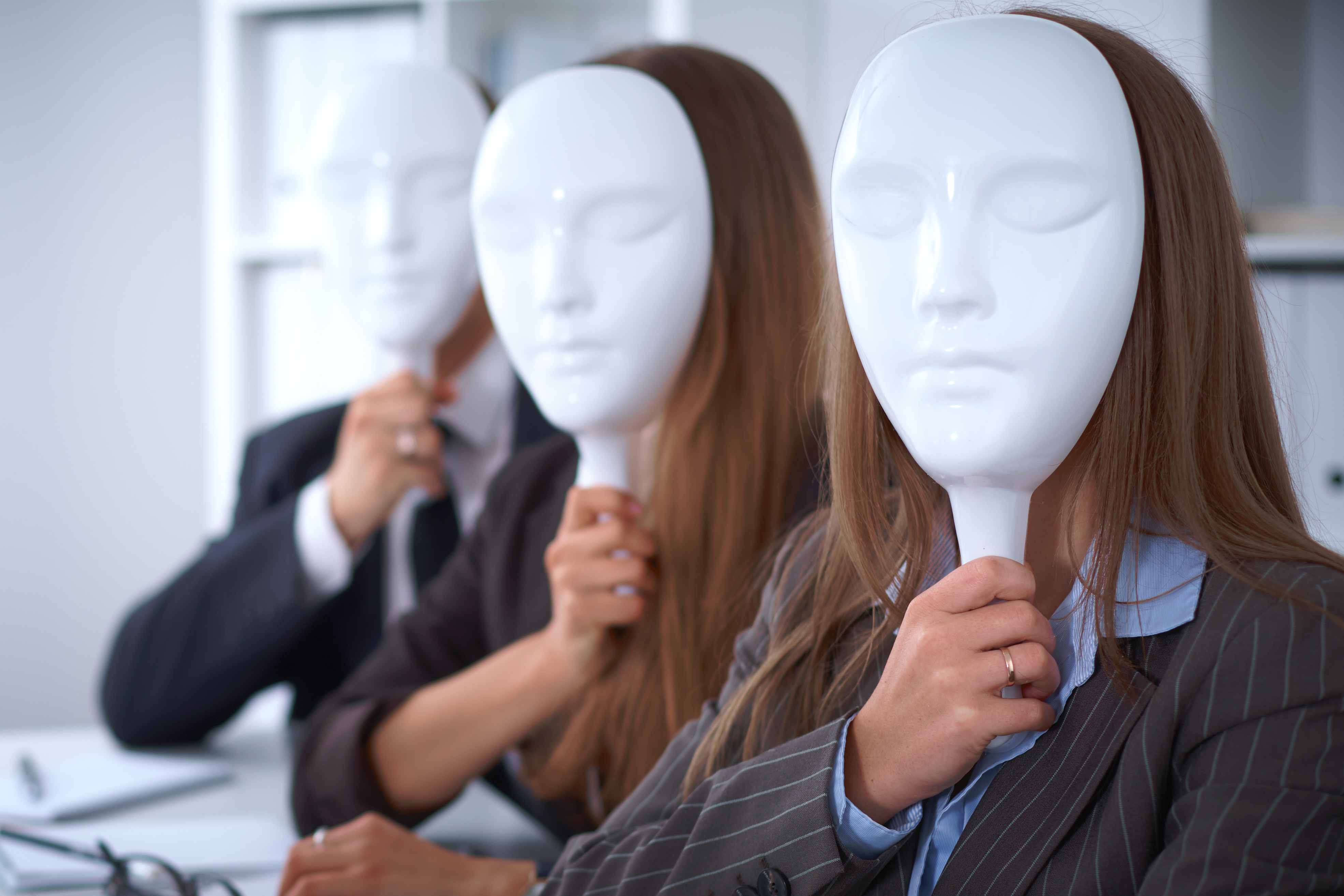 Как архетипы влияют на восприятие и взаимодействие с аудиторией